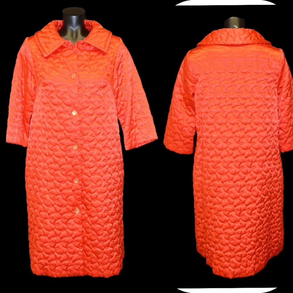 Gaymode Penney's Vintage 1960s Red Quilted Satin Button Down Robe sz S